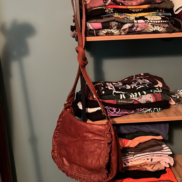 Italian Leather Lucky handbag - Picture 3 of 8